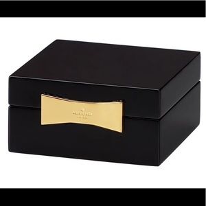 Kate spade box garden street shiny black gold bow tie New York jewelry decor y2k